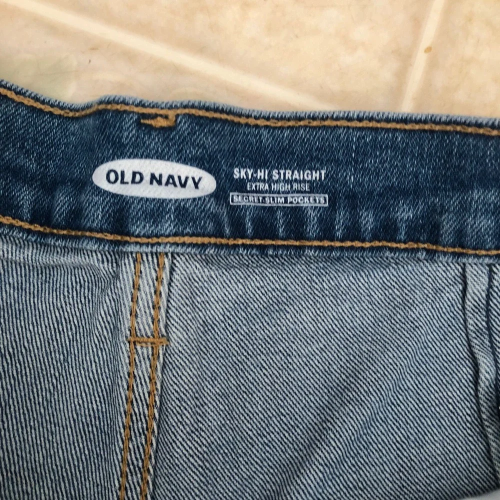 Old Navy Size 14 Blue Extra High Rise Sky High Straight Jeans Secret Slim Pocket